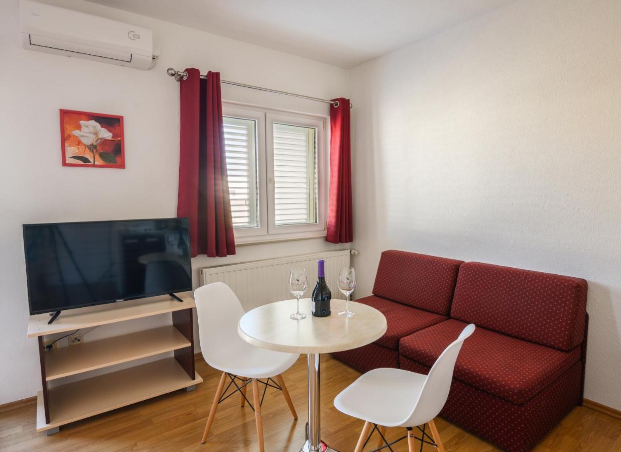 Apartments Blatancic ヴォディツェ エクステリア 写真