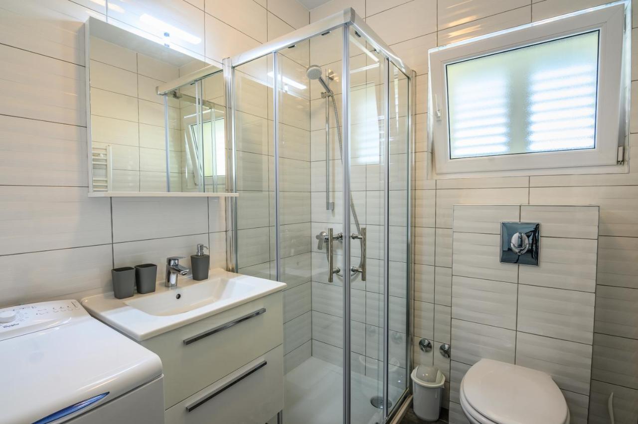 Apartments Blatancic ヴォディツェ エクステリア 写真